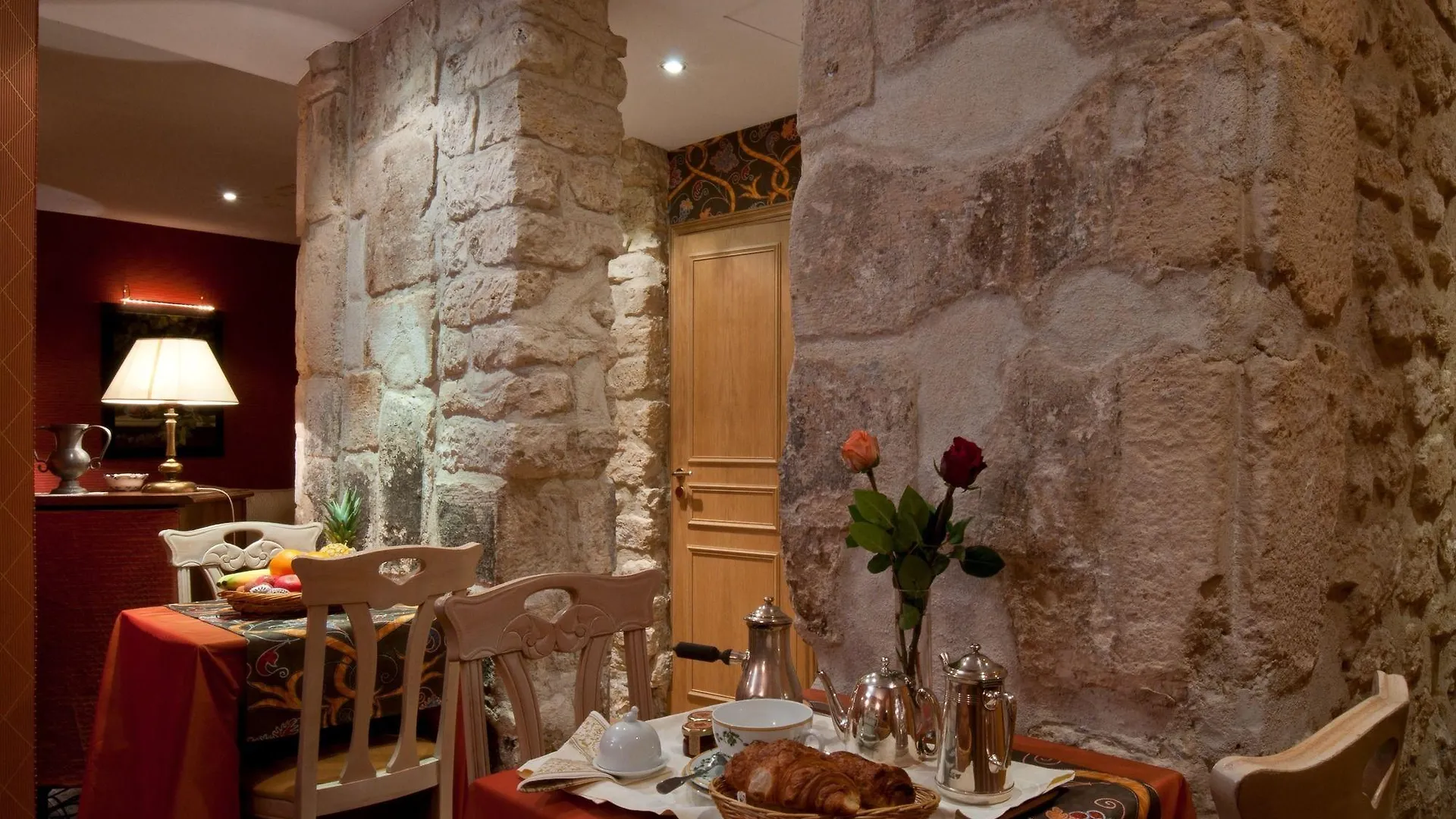 Hotel Relais Du Vieux 4*