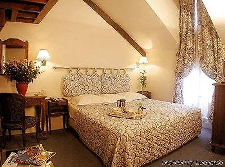Relais Du Vieux Paříž