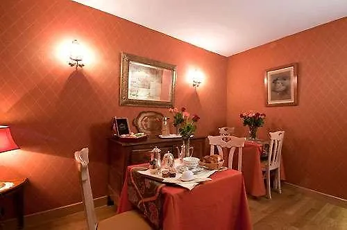 Hotel Relais Du Vieux París